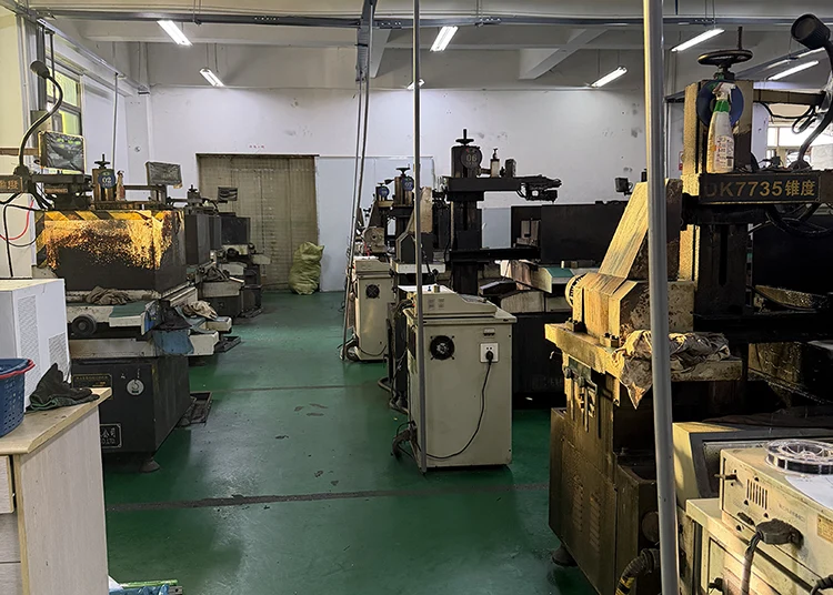 Service d'usinage de tournage CNC
